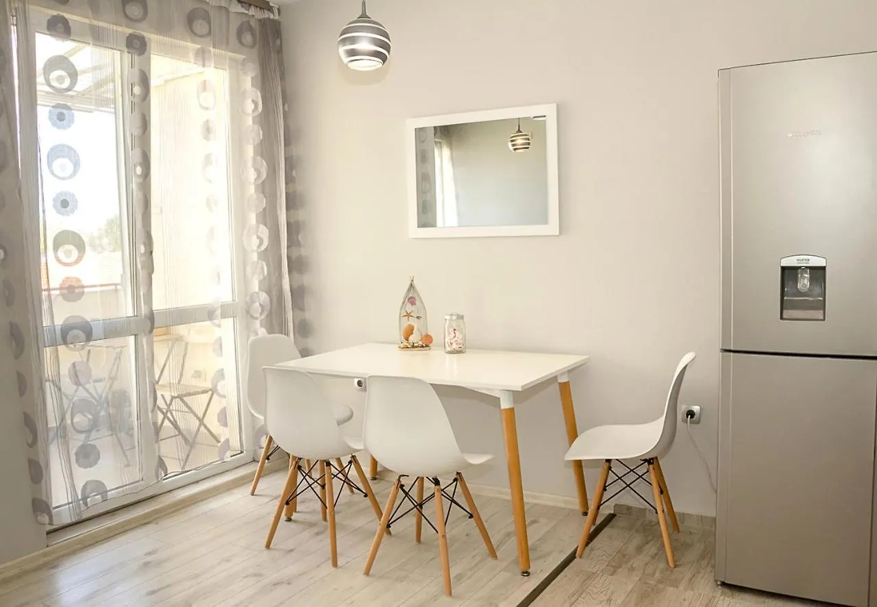 Apartamento ~ The Blue ~ 1Bd Flat Near Asparuhovo Sea Garden Varna Bulgaria